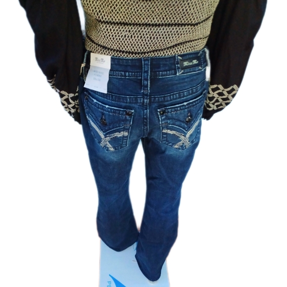 NEW!Miss Me 30 flare flap pocket jeans - Picture 4 of 11